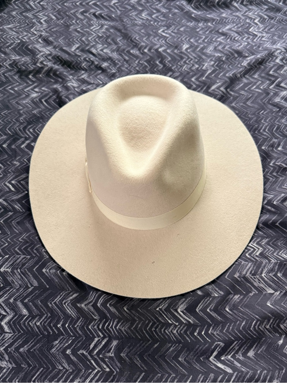 Hat lot - Picture 5 of 8